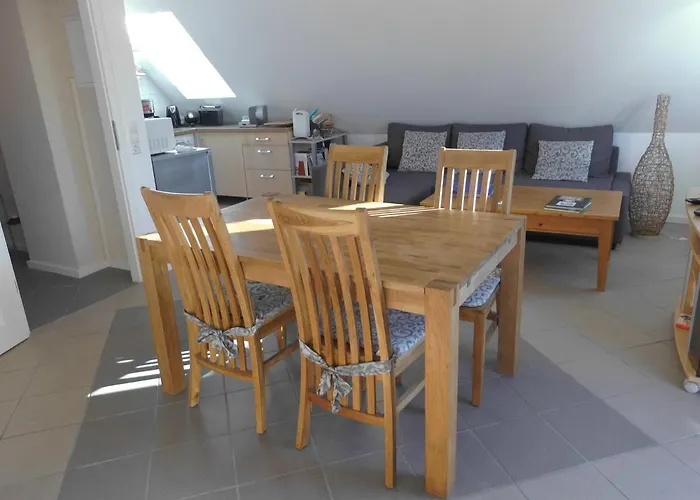 Mit Schallschutz Und Parkplatz Appartement *