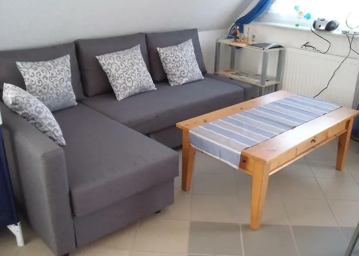 Mit Schallschutz Und Parkplatz Apartment