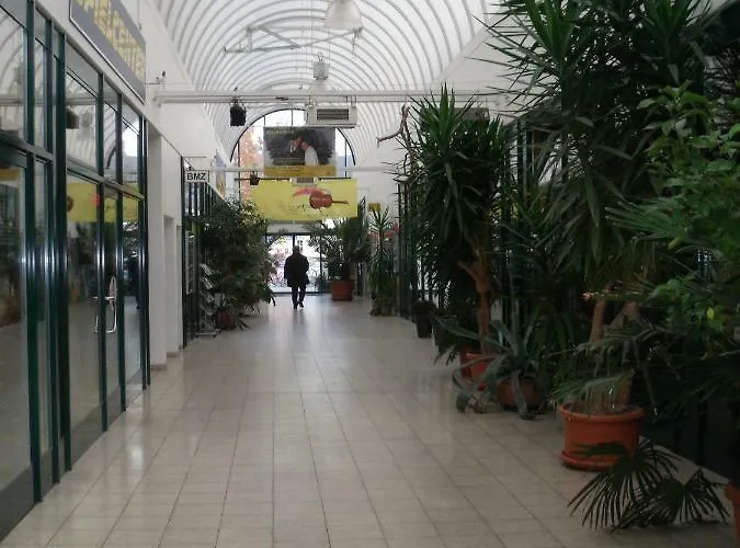 Mit Schallschutz Und Parkplatz Appartement